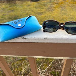 Ray Ban Ladies Sunglasses
